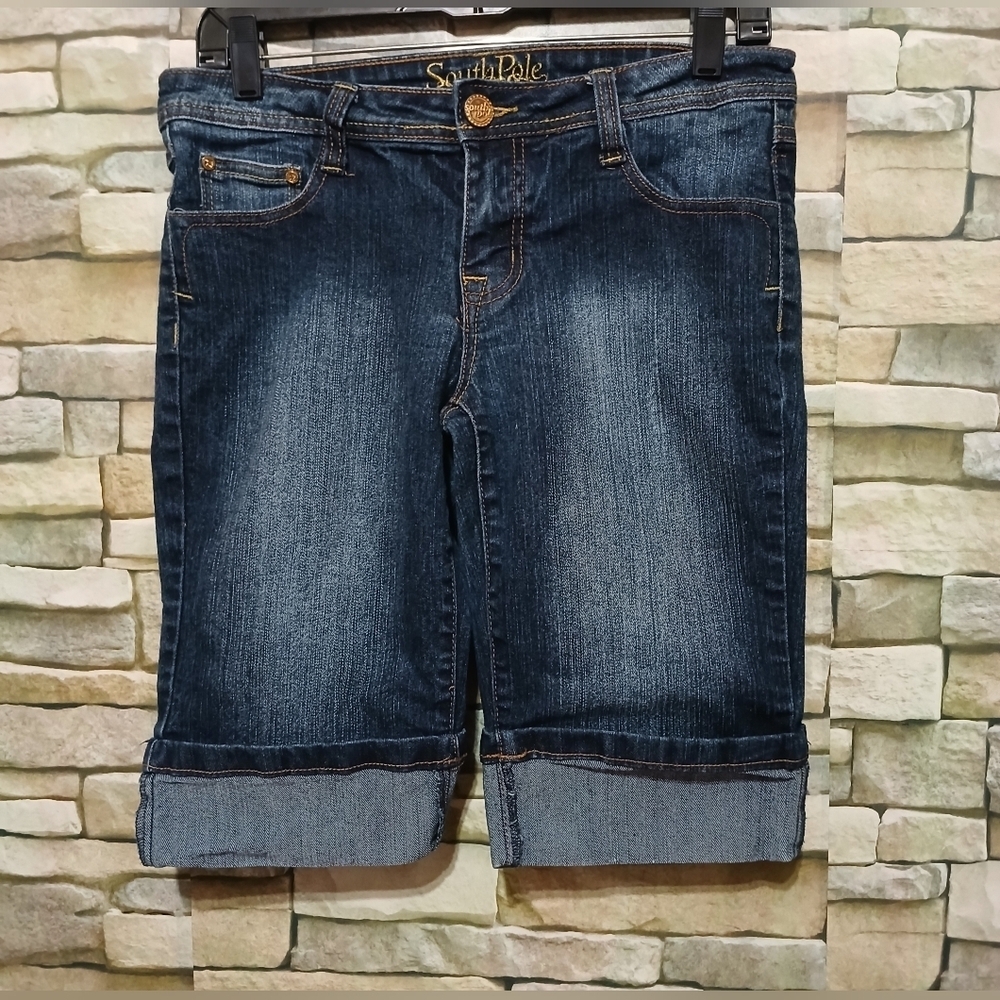 SOUTH POLE Women's Juniors 9 Dark Blue Jean Shorts